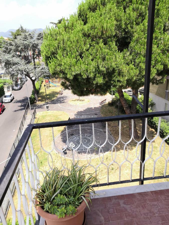 House Henry Apartment Vado Ligure Exterior photo